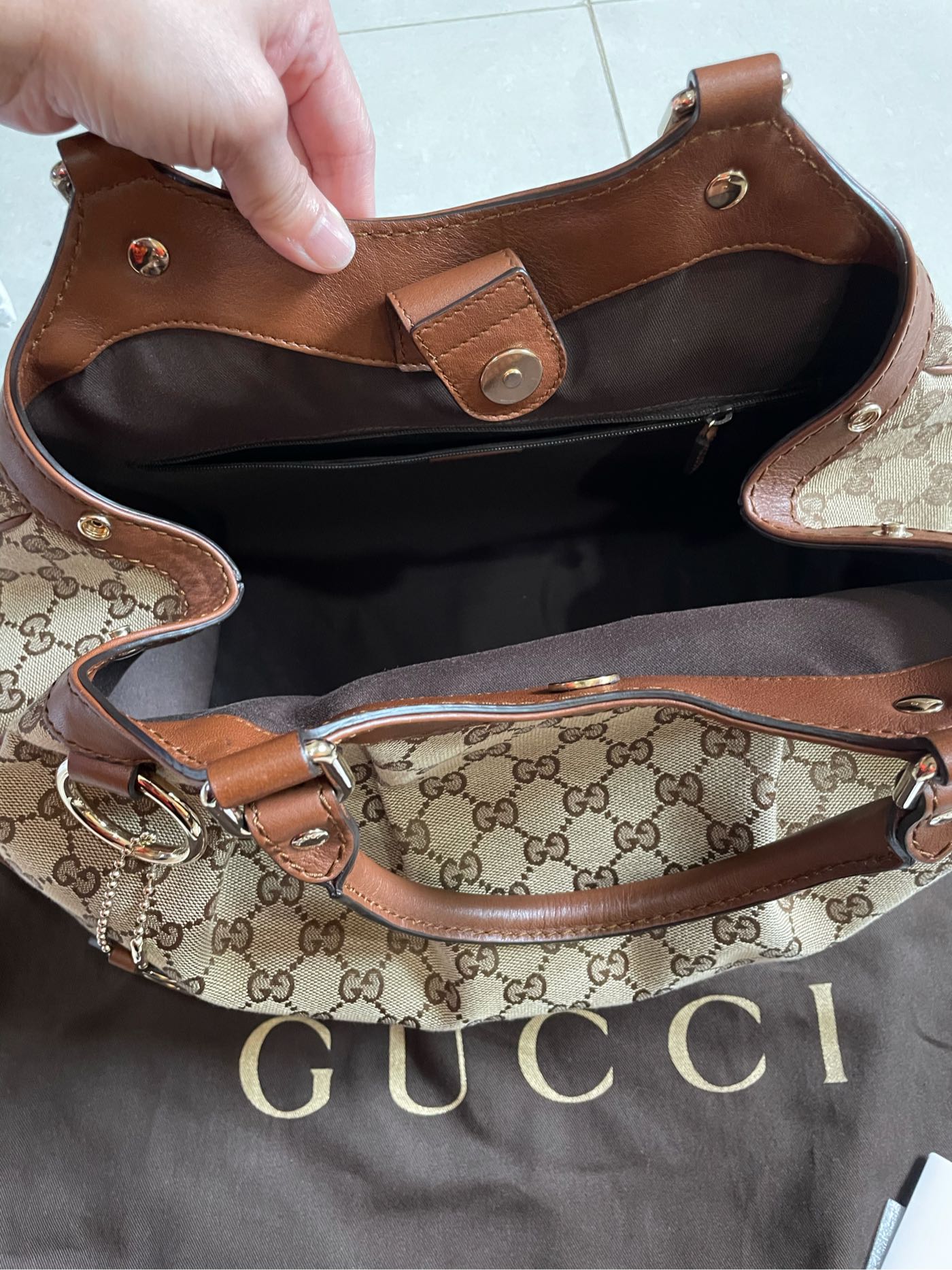 Y3392072111 85 GUCCI包包