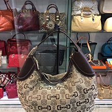 Y9153131920 145 GUCCI 月亮包 半月包