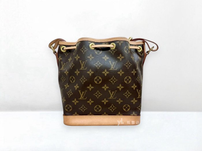 遠麗精品 132 C3927 LV包包 原花束口抽繩水桶包BB M46983 (桃園店)